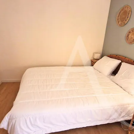 شقة T2 En 1ere Ligne Avec Parking سُت