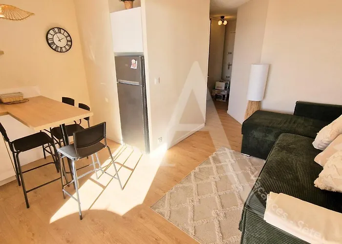 T2 En 1ere Ligne Avec Parking شقة